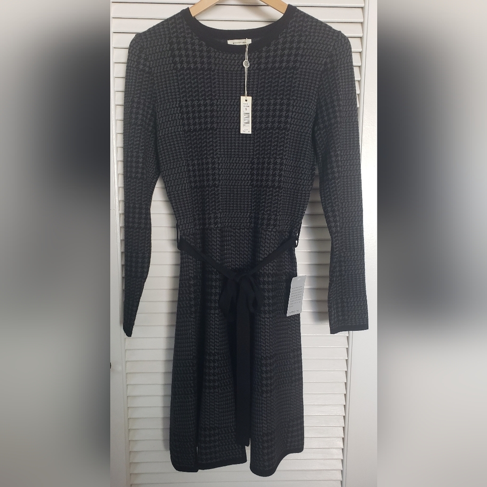 Max Studio Black Houndstooth Long Sleeve Dress